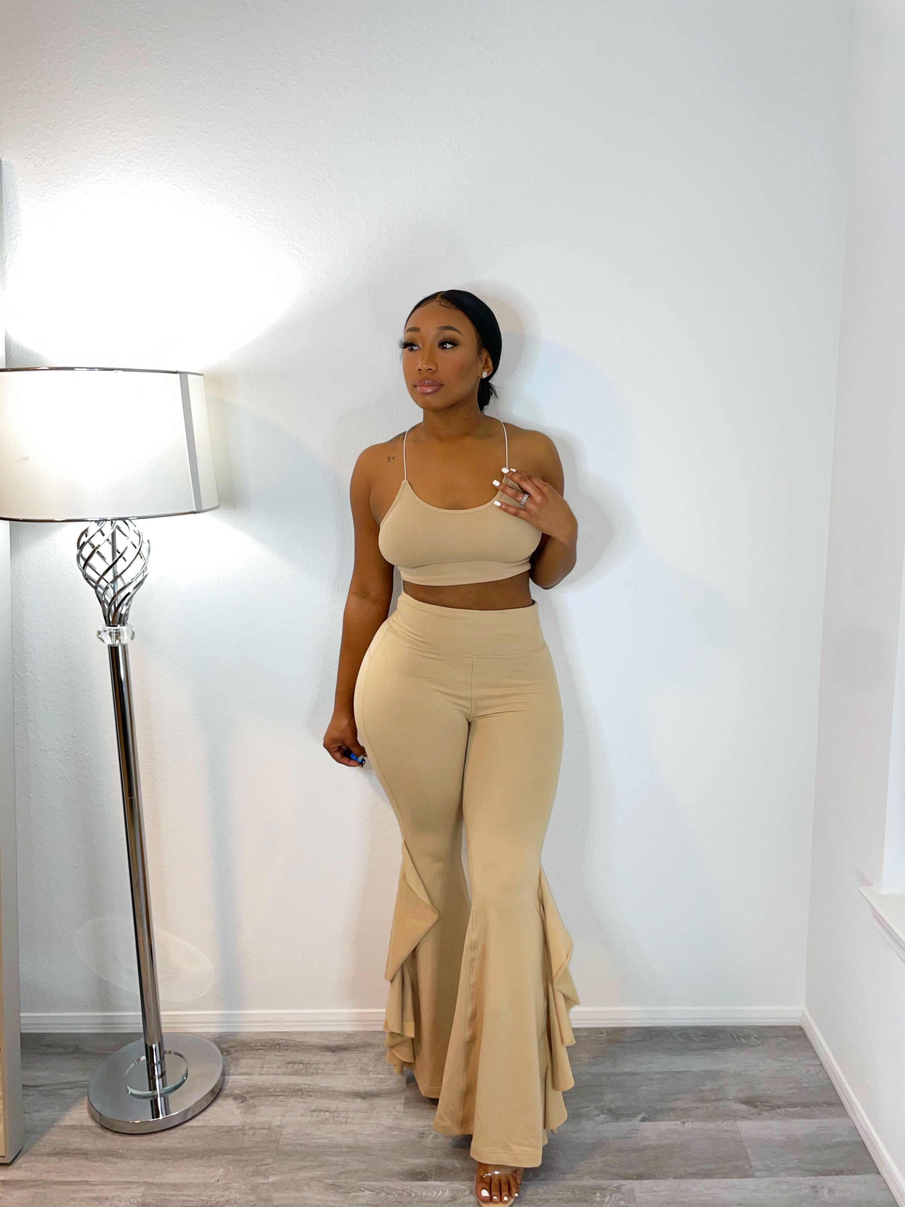 Là Nudist Two-Piece Set
